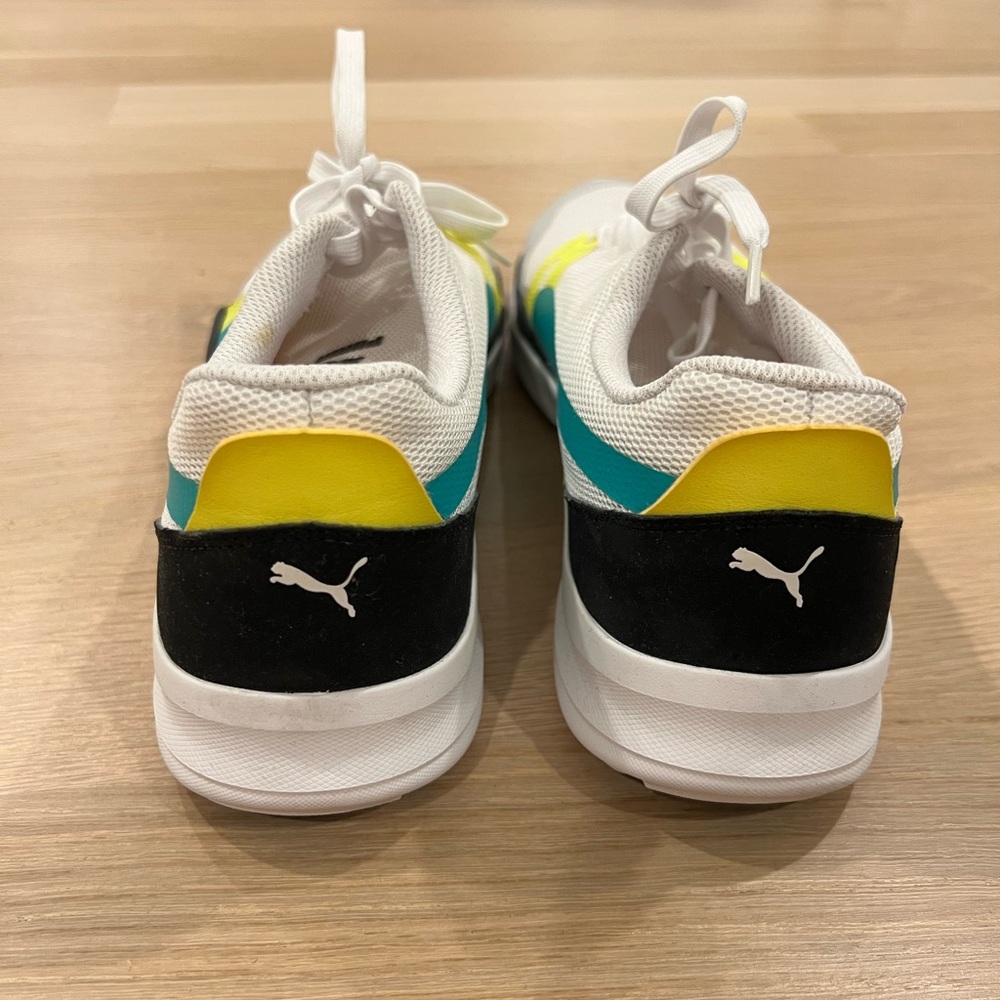 Men’s Puma Sneakers, size 11 - Picture 3 of 5